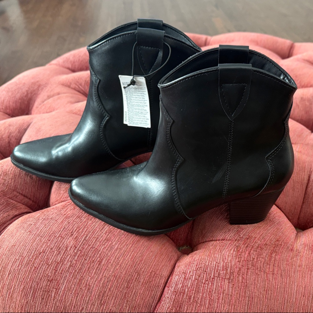 GAP Black Ankle Boots